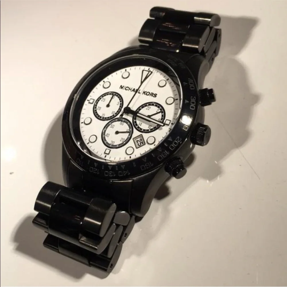 Michael Kors woman’s watch 🌺 - Picture 6 of 13